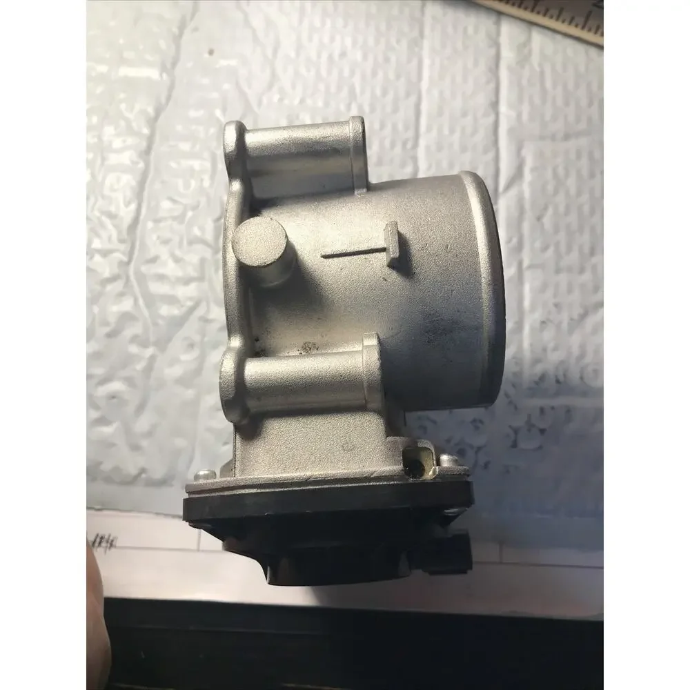 11 12 13 14 15 16 17 18 19 20 HYUNDAI ELANTRA Throttle Bdy/valve ASS 35100-2E000